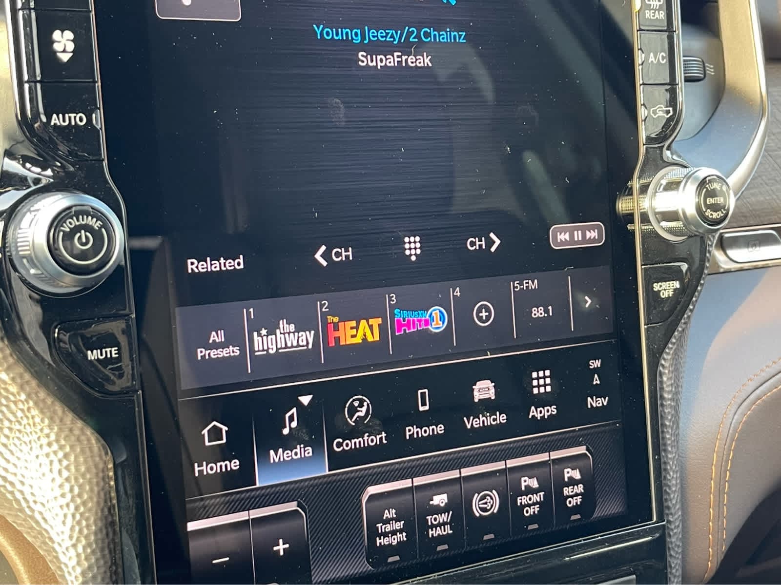 Thumbnail: 2026 RAM 3500 - 17