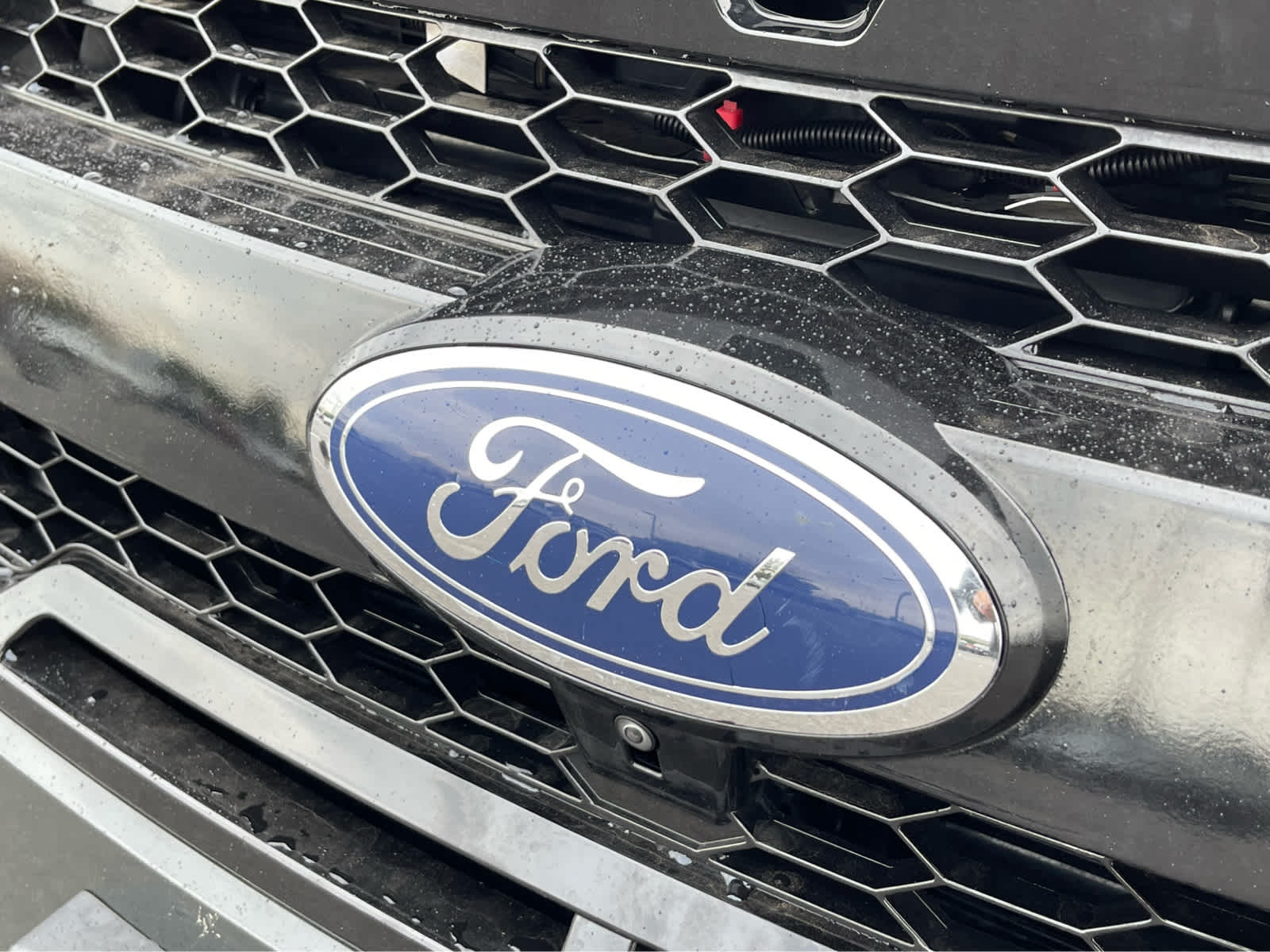 Thumbnail: 2022 Ford Explorer - 8