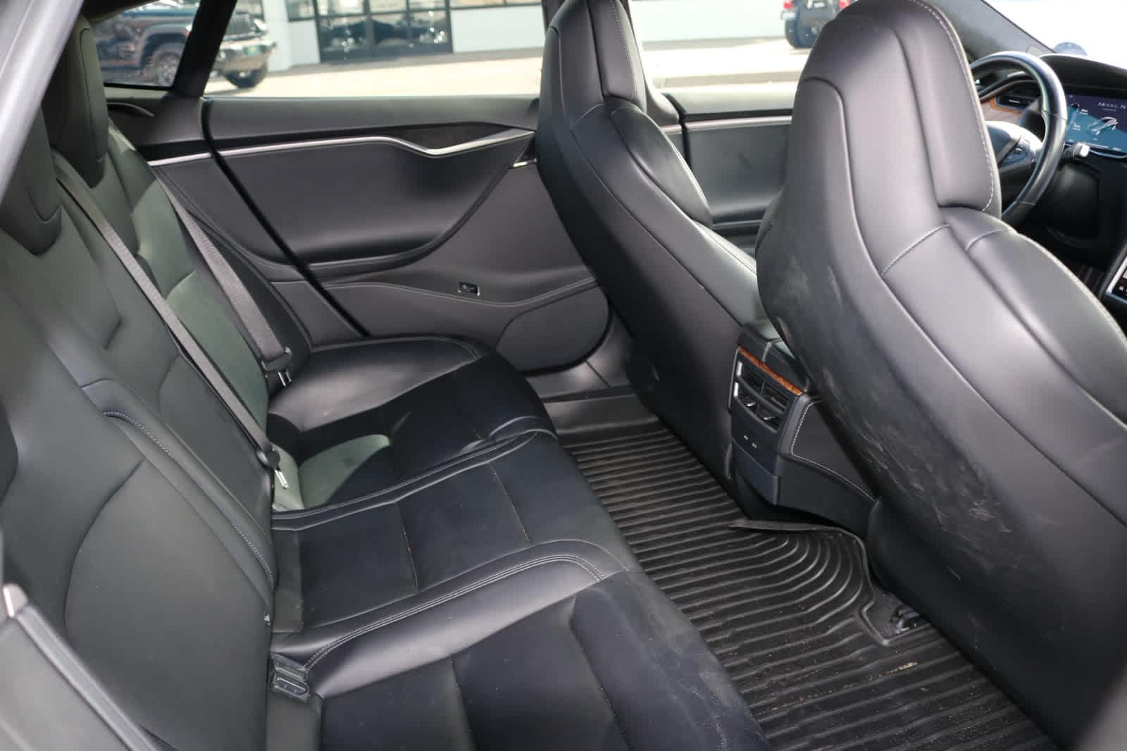 Thumbnail: 2020 Tesla Model S - 25