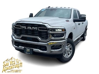 2026 Ram 3500 TRADESMAN CREW CAB 4X4 8' BOX