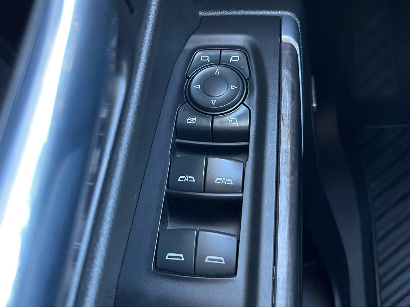 Thumbnail: 2022 Chevrolet Silverado 1500 - 19