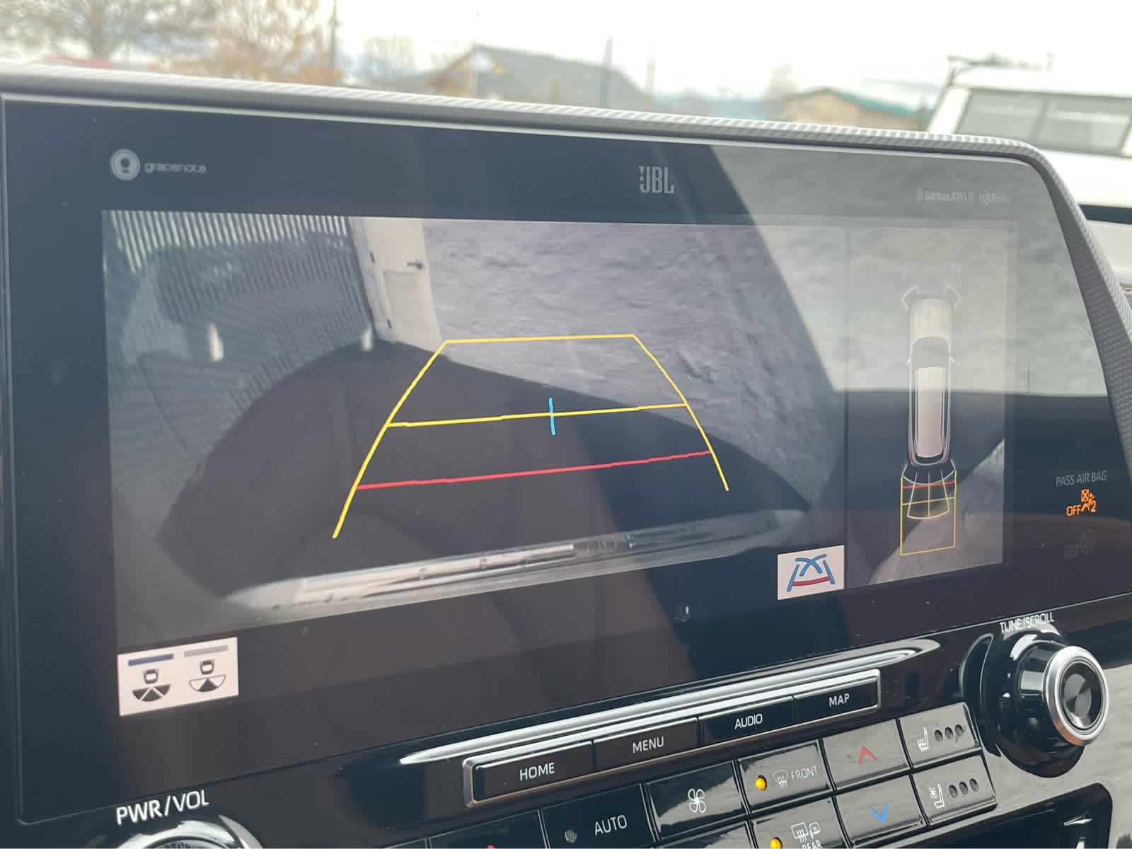 Thumbnail: 2021 Toyota Highlander - 20