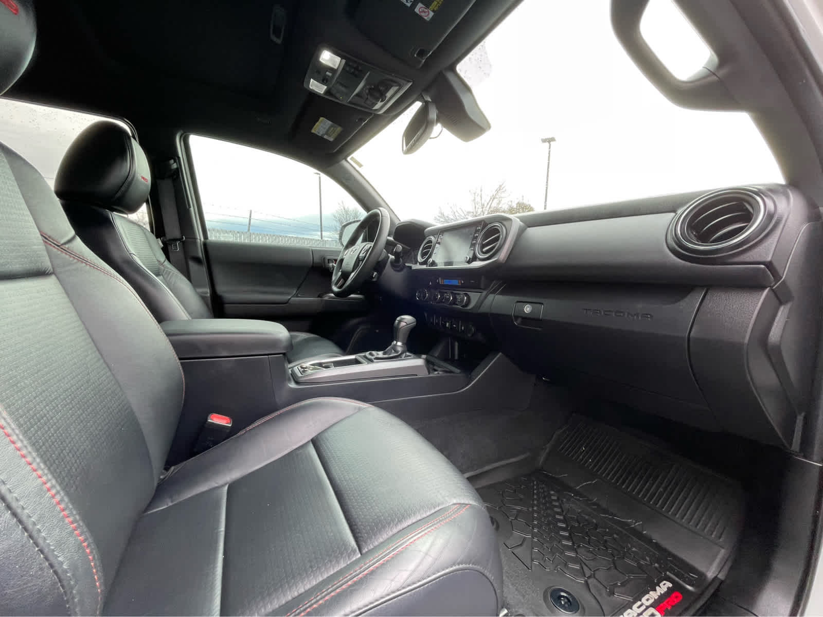 Thumbnail: 2022 Toyota Tacoma - 29