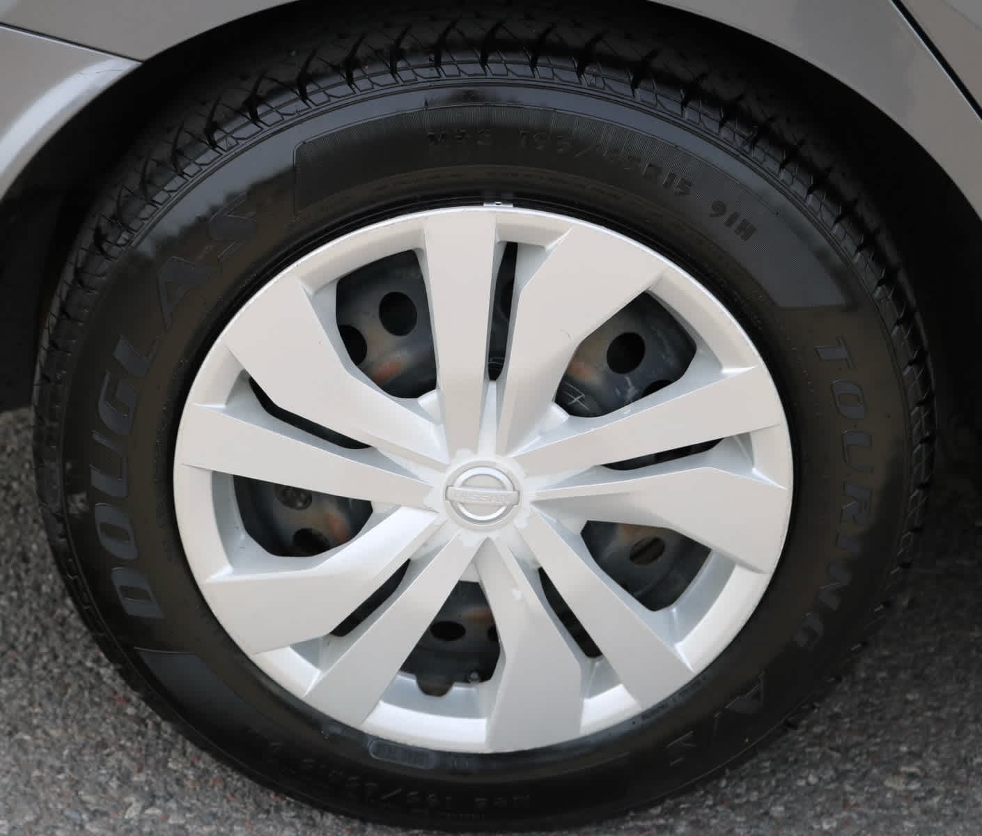 Thumbnail: 2020 Nissan Versa - 11