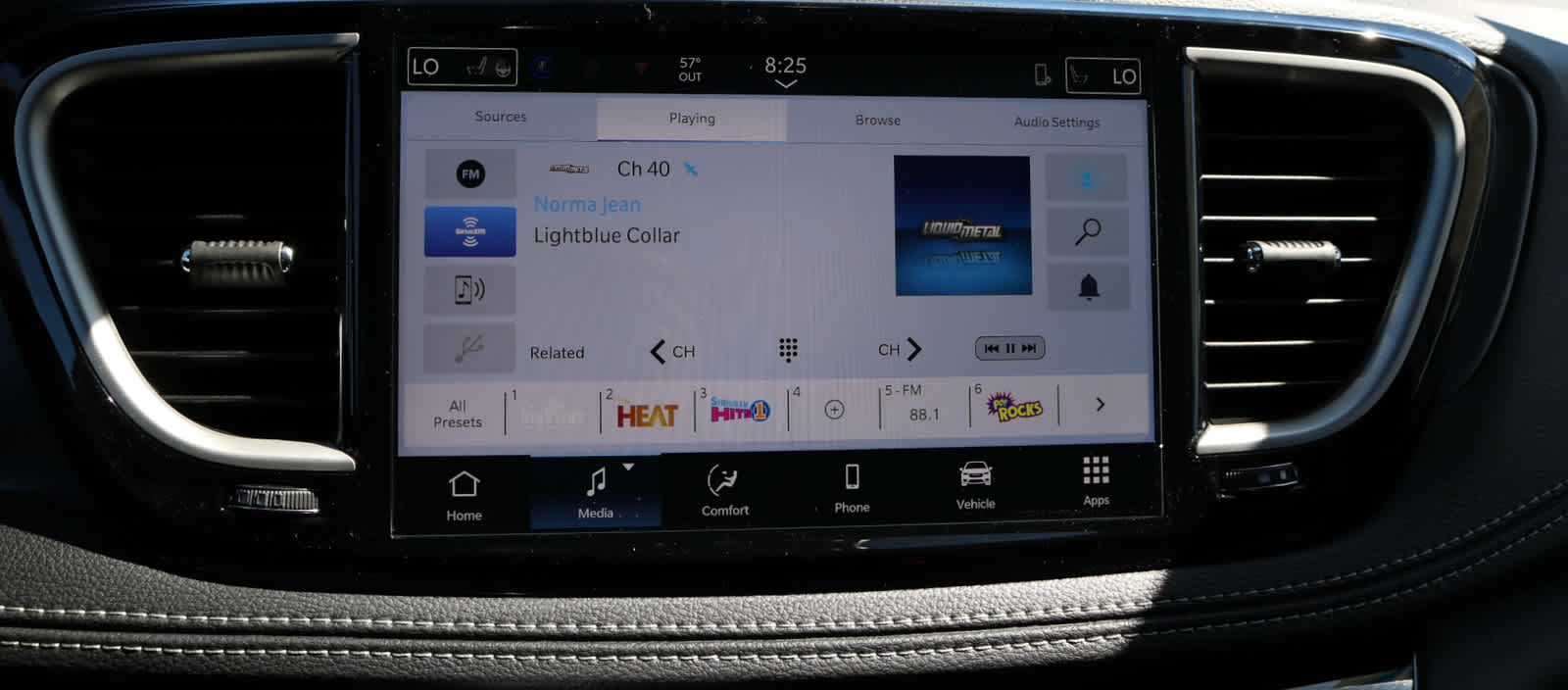 Thumbnail: 2026 Chrysler Pacifica - 15