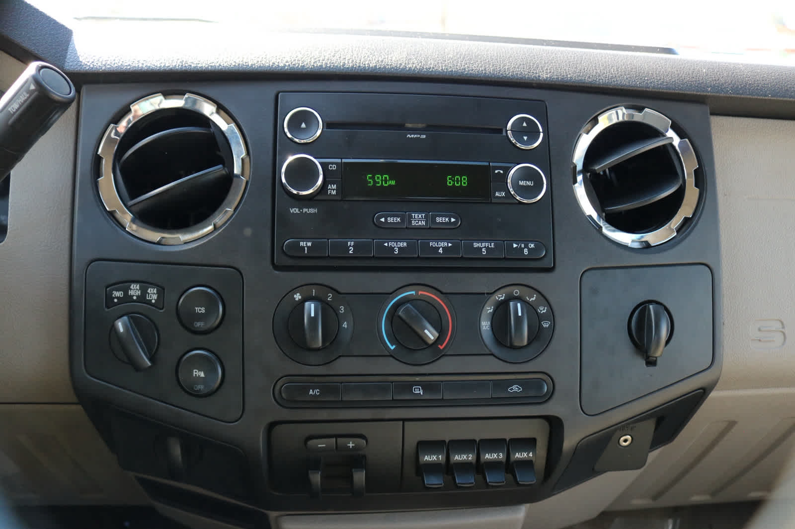 Thumbnail: 2009 Ford F-250 - 16