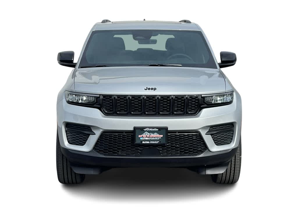 Thumbnail: 2025 Jeep Grand Cherokee - 3