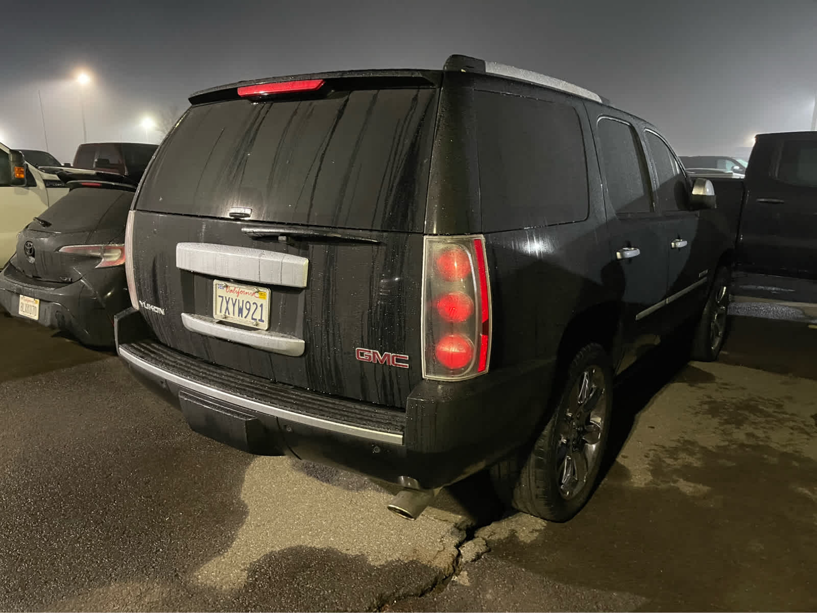 Thumbnail: 2013 GMC Yukon - 4