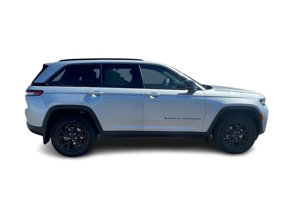 Thumbnail: 2026 Jeep Grand Cherokee - 4