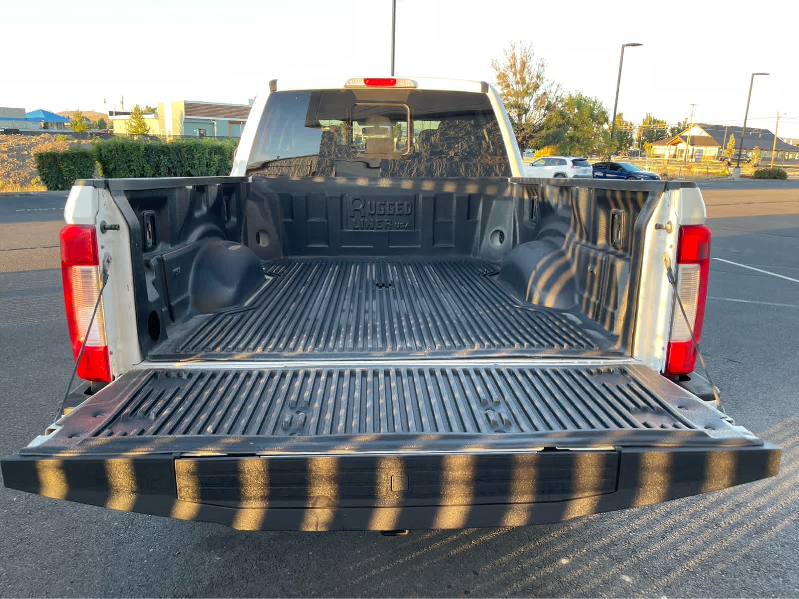 Thumbnail: 2019 Ford F-350 - 11