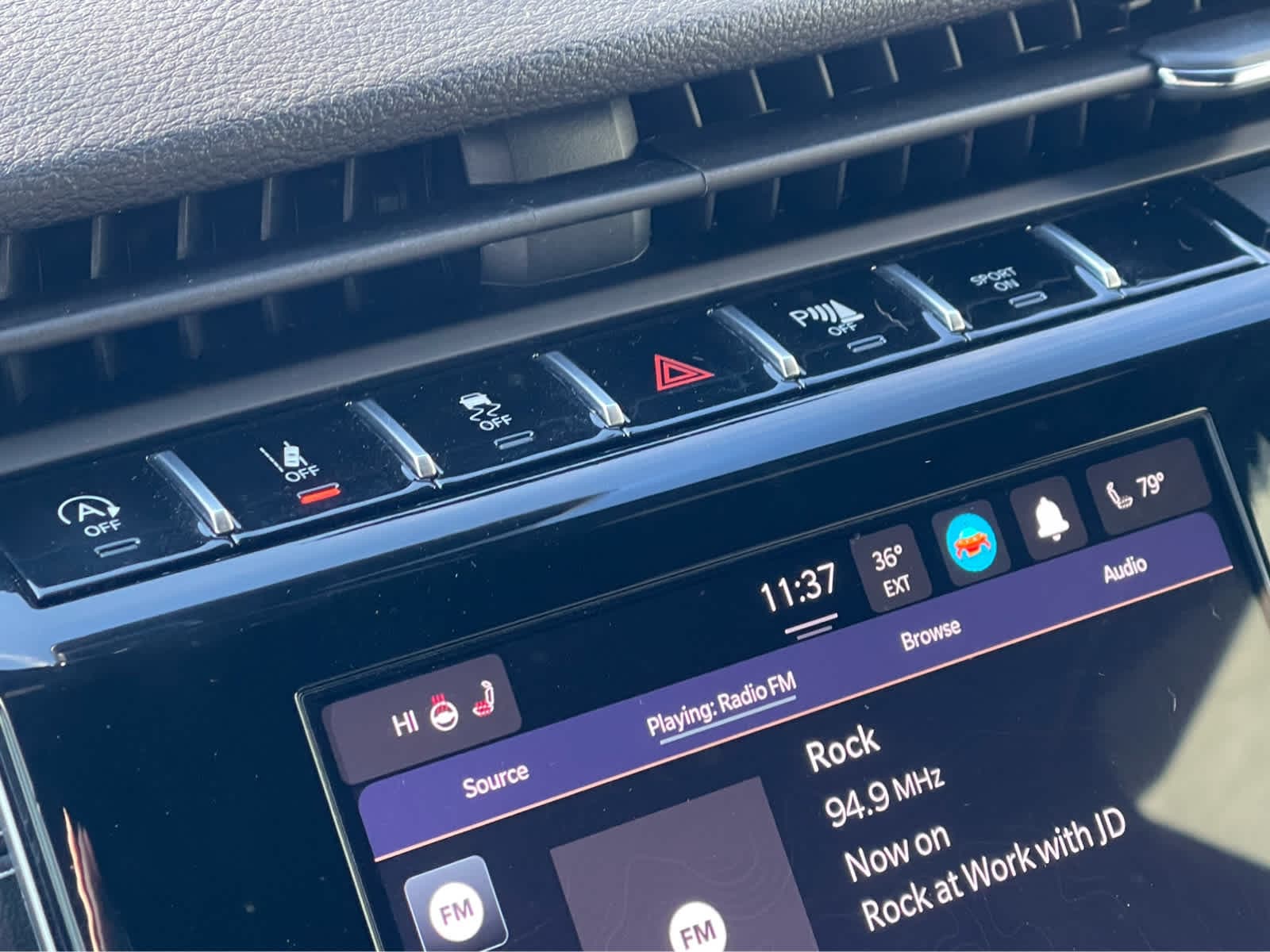 Thumbnail: 2025 Jeep Grand Cherokee - 14