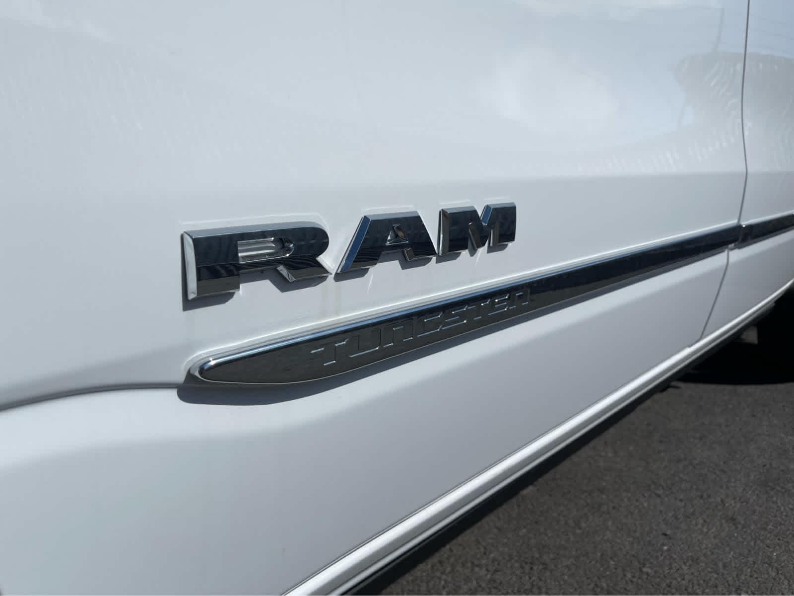 Thumbnail: 2025 RAM 1500 - 10