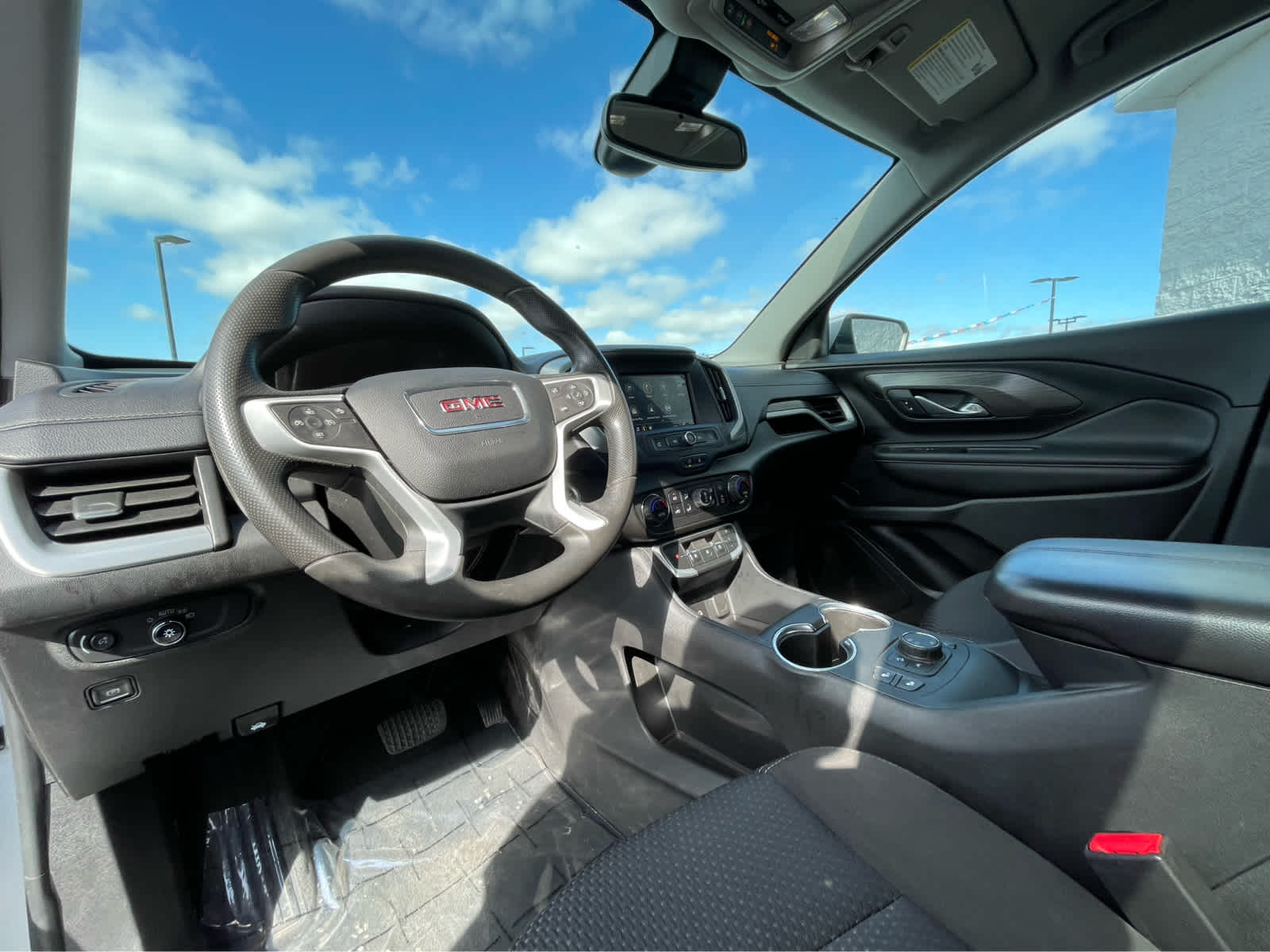 Used 2022 GMC Terrain SLE with VIN 3GKALTEV1NL114122 for sale in Klamath Falls, OR