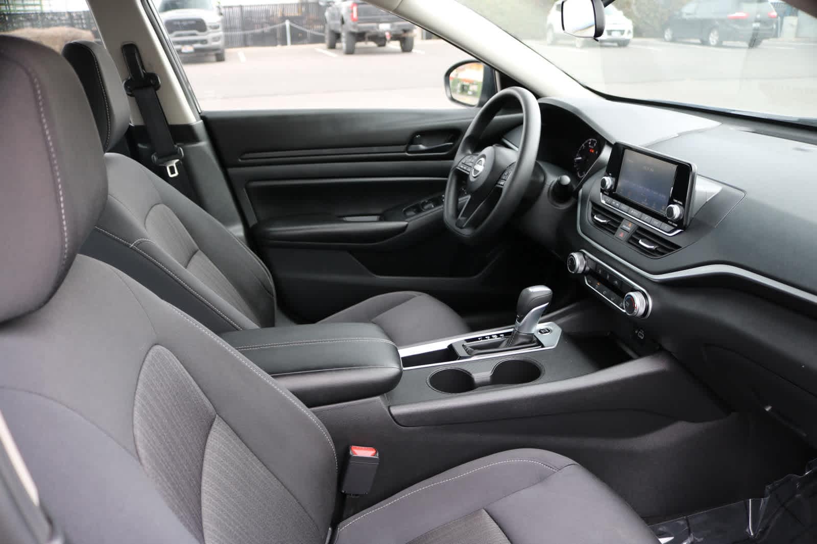 Thumbnail: 2023 Nissan Altima - 22