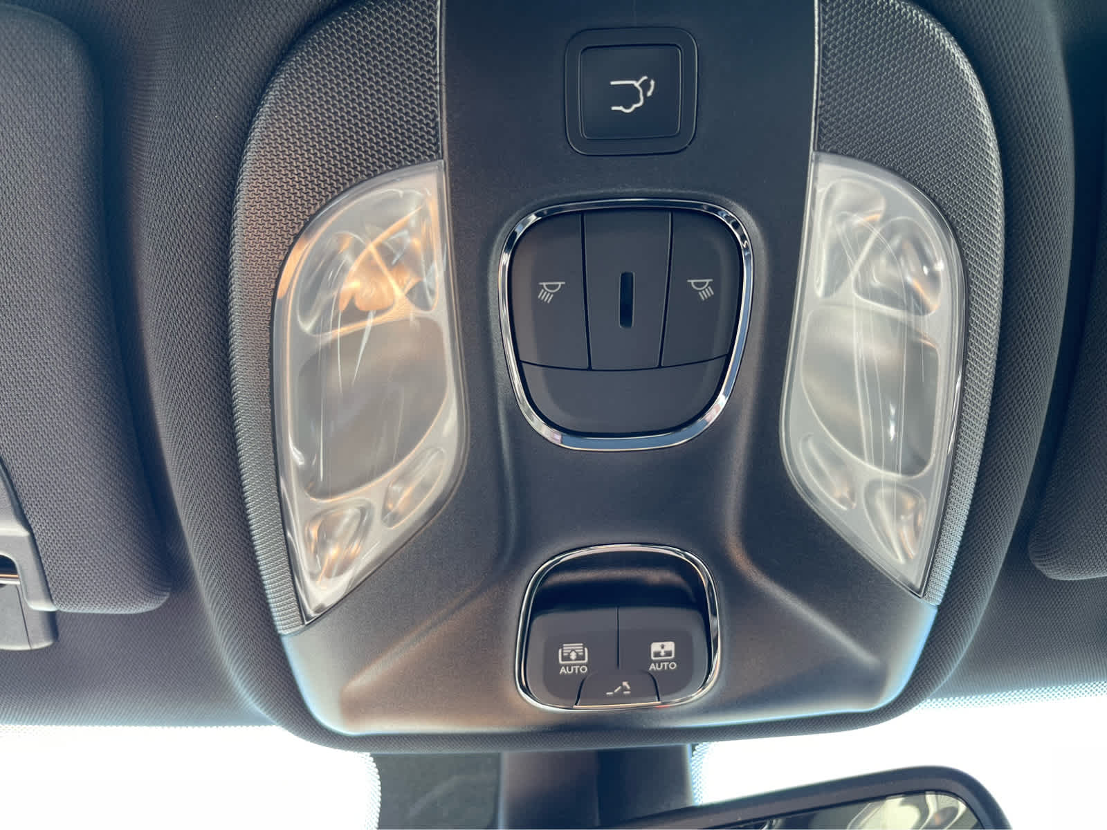 Thumbnail: 2025 Jeep Compass - 18