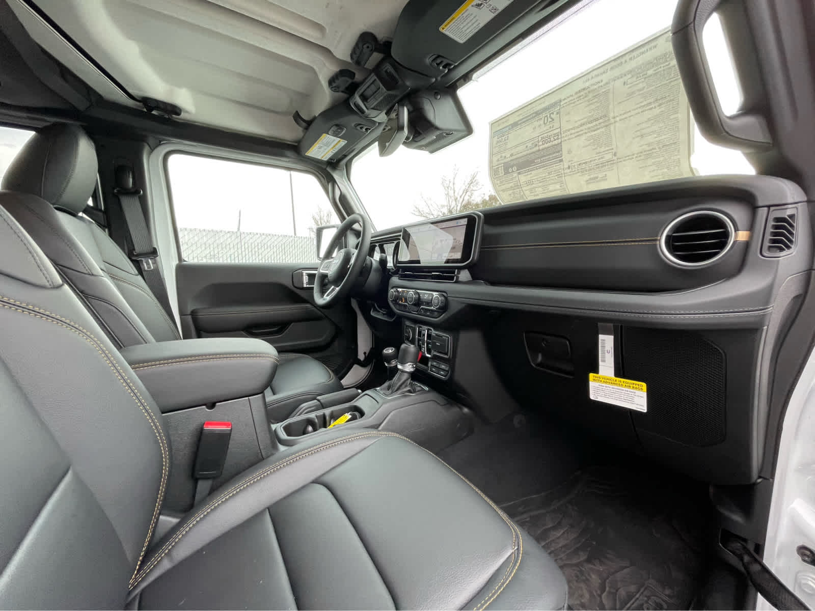 Thumbnail: 2025 Jeep Wrangler - 27