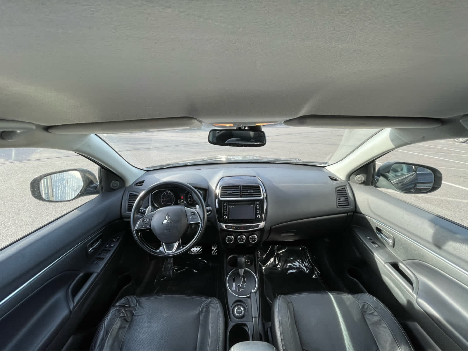 Thumbnail: 2016 Mitsubishi Outlander Sport - 12