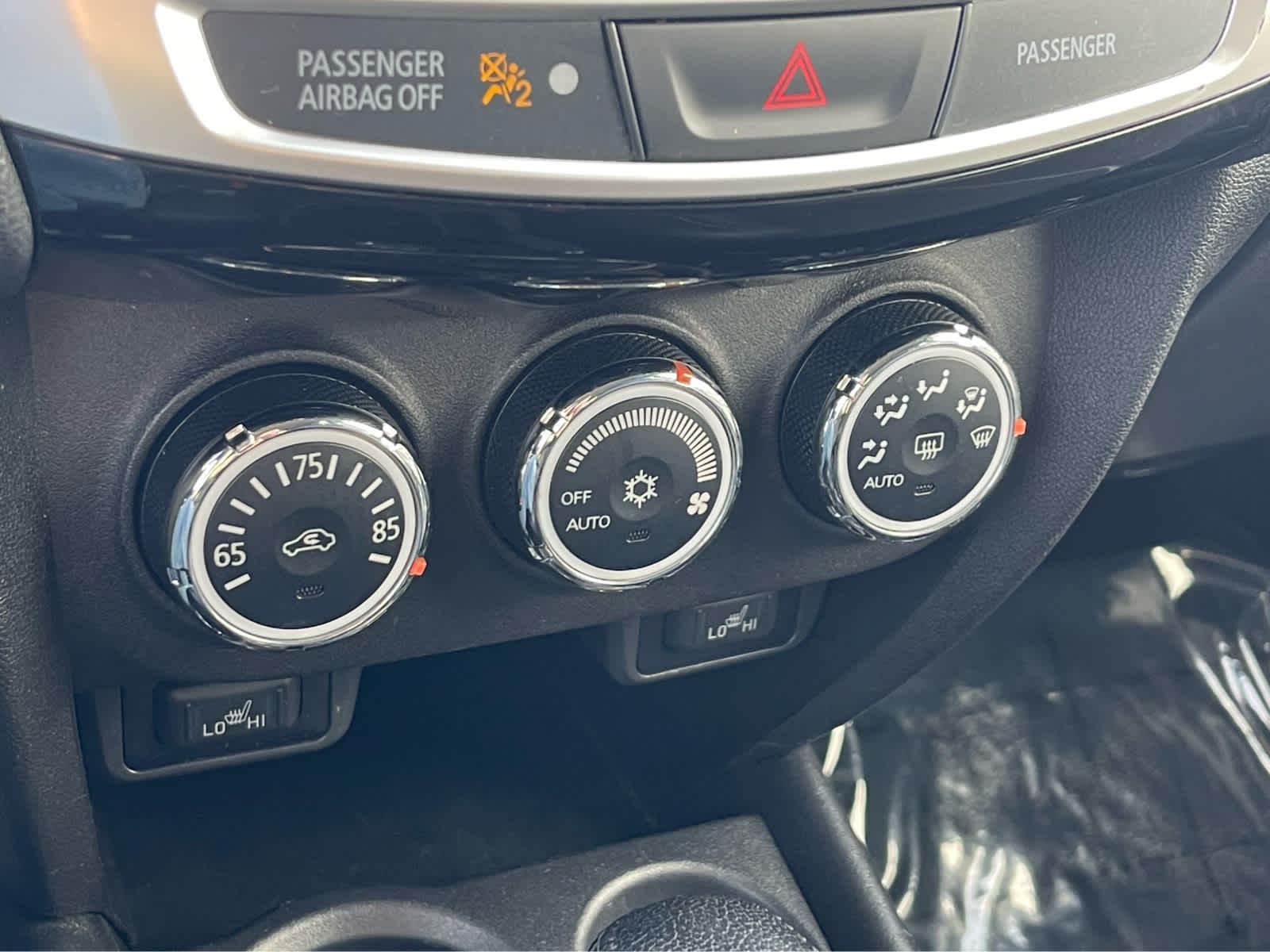 Thumbnail: 2016 Mitsubishi Outlander Sport - 15