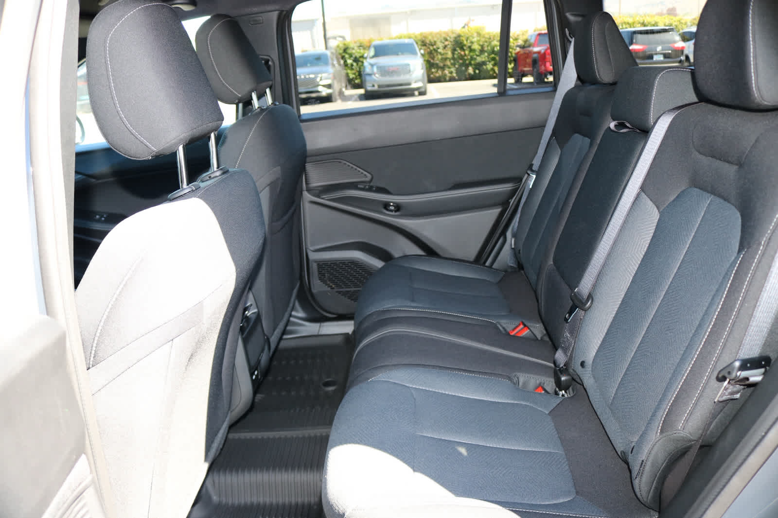 Thumbnail: 2026 Jeep Cherokee - 28