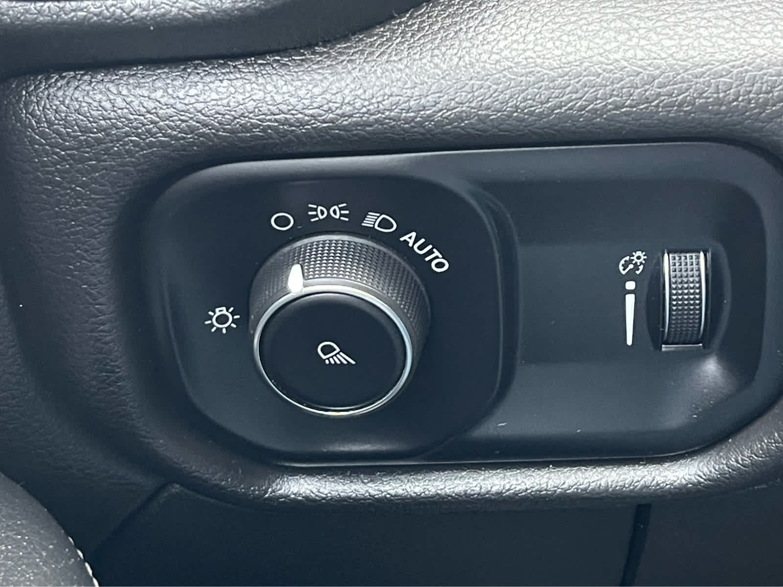 Thumbnail: 2022 RAM 2500 - 18