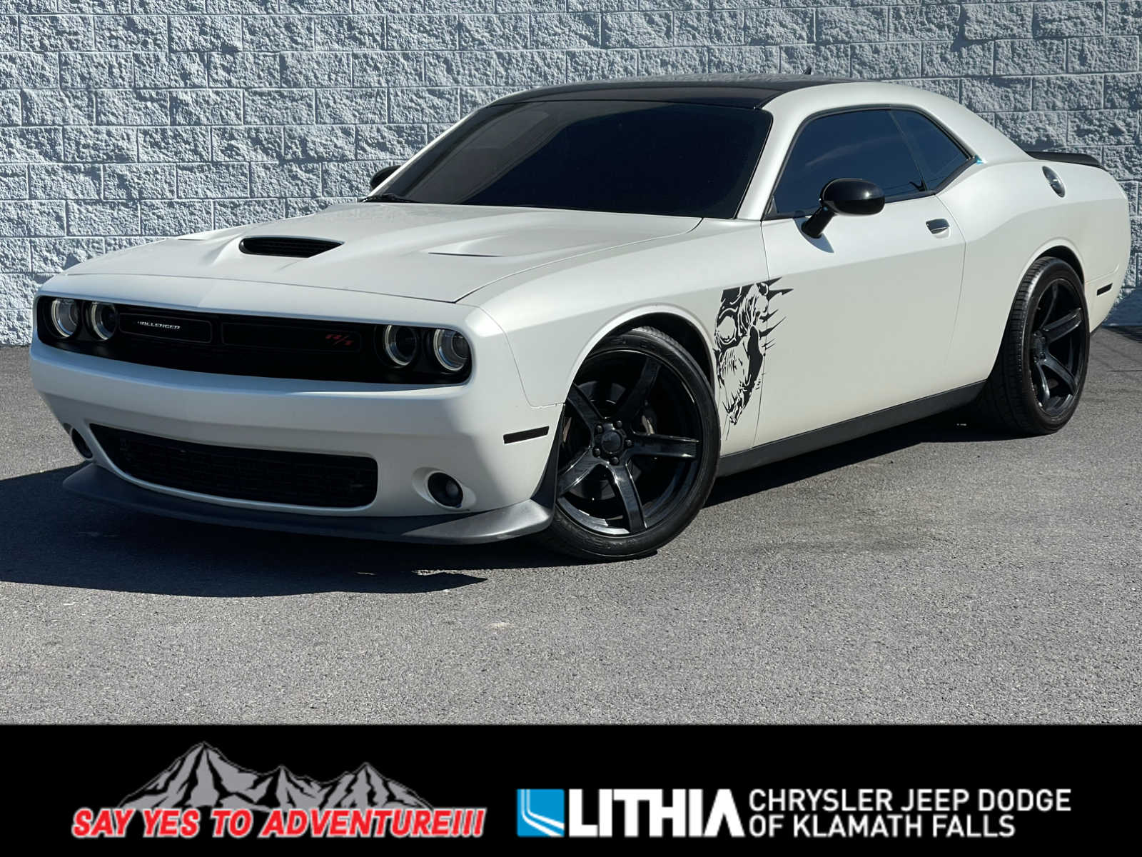Thumbnail: 2015 Dodge Challenger - 1