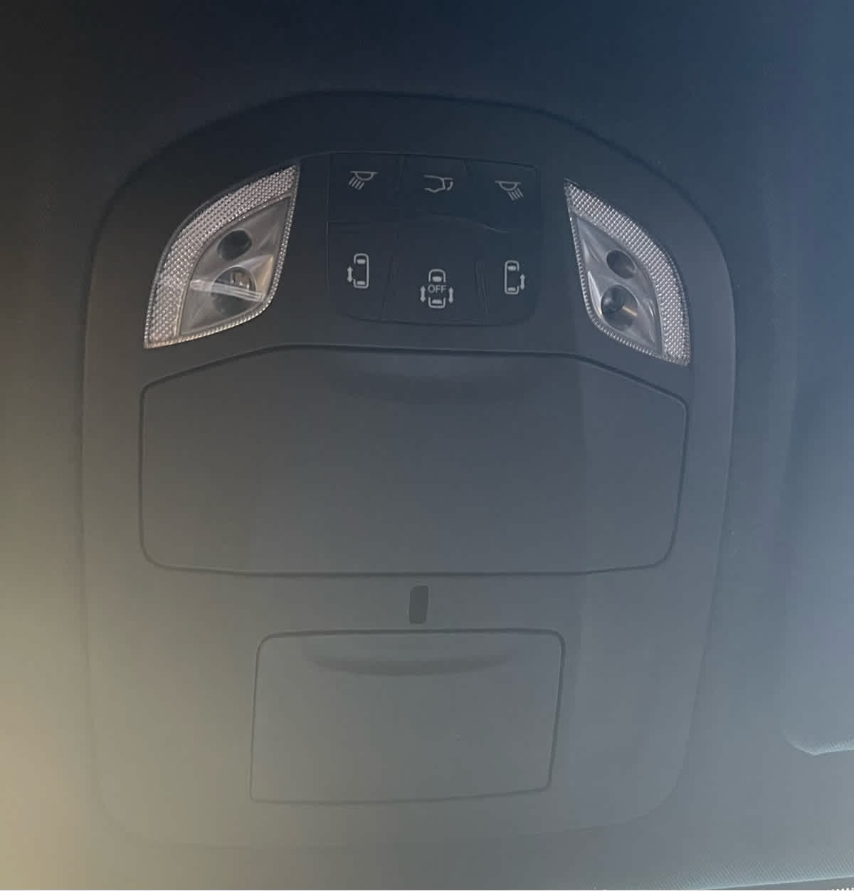 Thumbnail: 2026 Chrysler Pacifica - 20