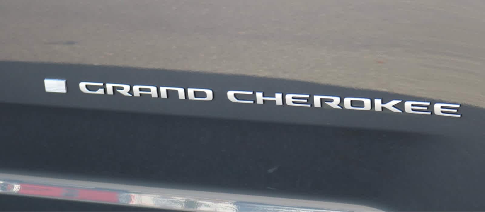 Thumbnail: 2026 Jeep Grand Cherokee - 9