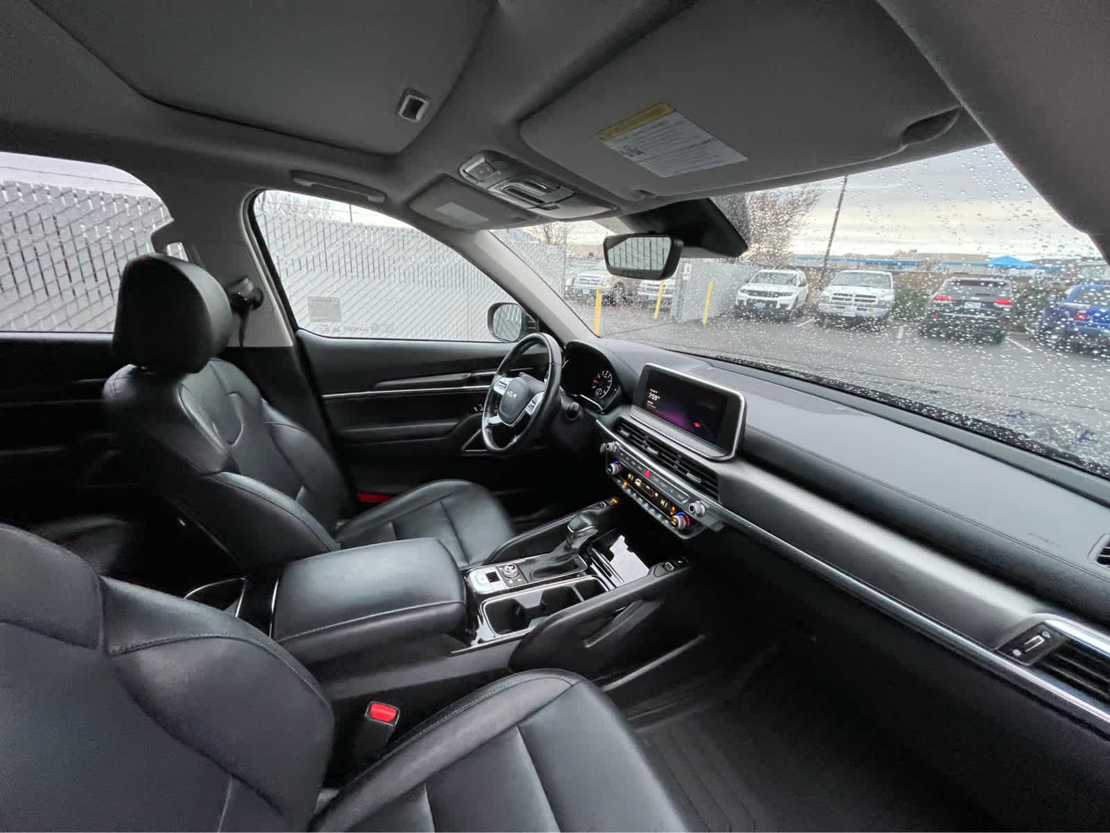 Thumbnail: 2022 Kia Telluride - 26