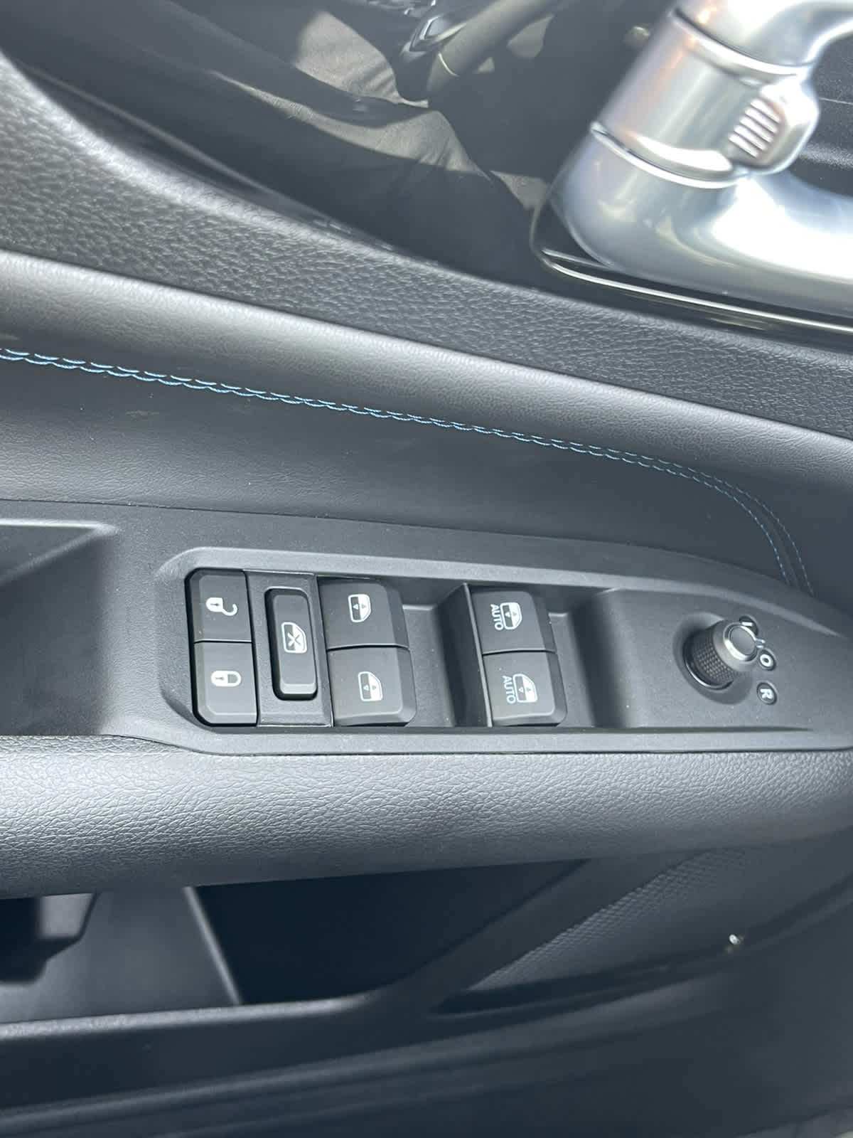 Thumbnail: 2026 Jeep Compass - 18