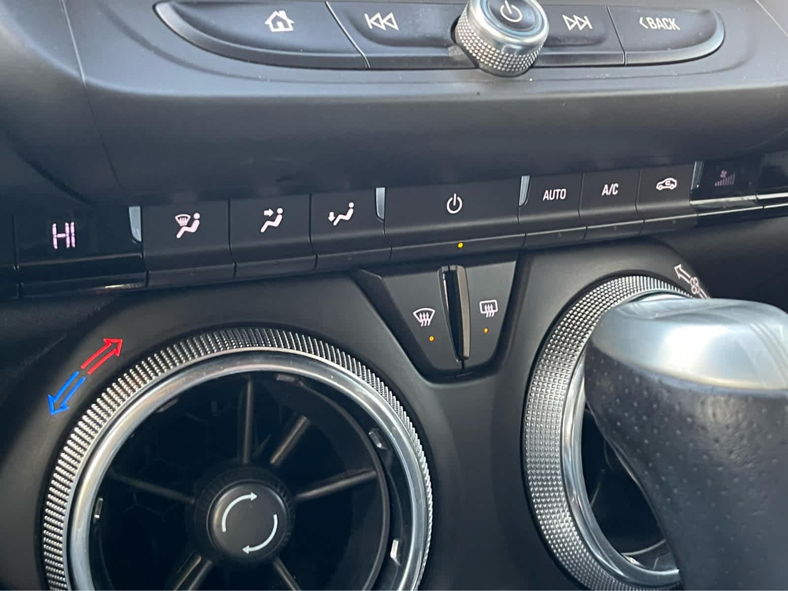 Thumbnail: 2017 Chevrolet Camaro - 15