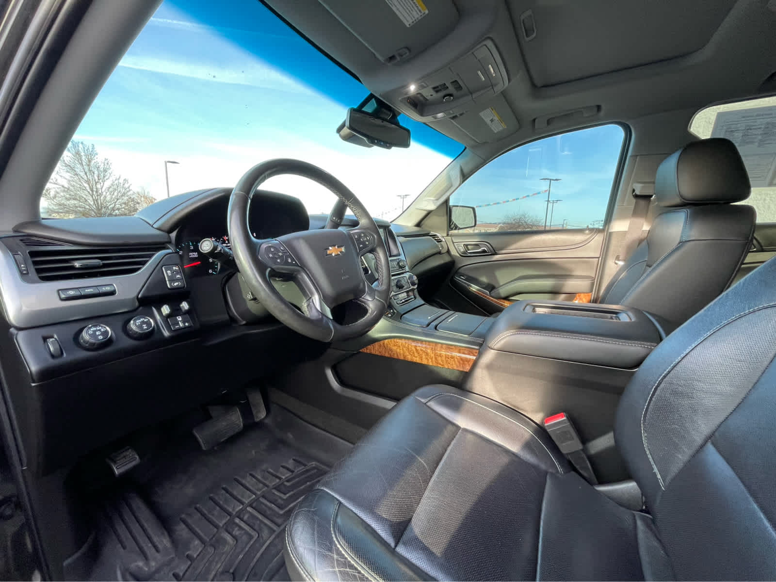 Thumbnail: 2018 Chevrolet Tahoe - 2