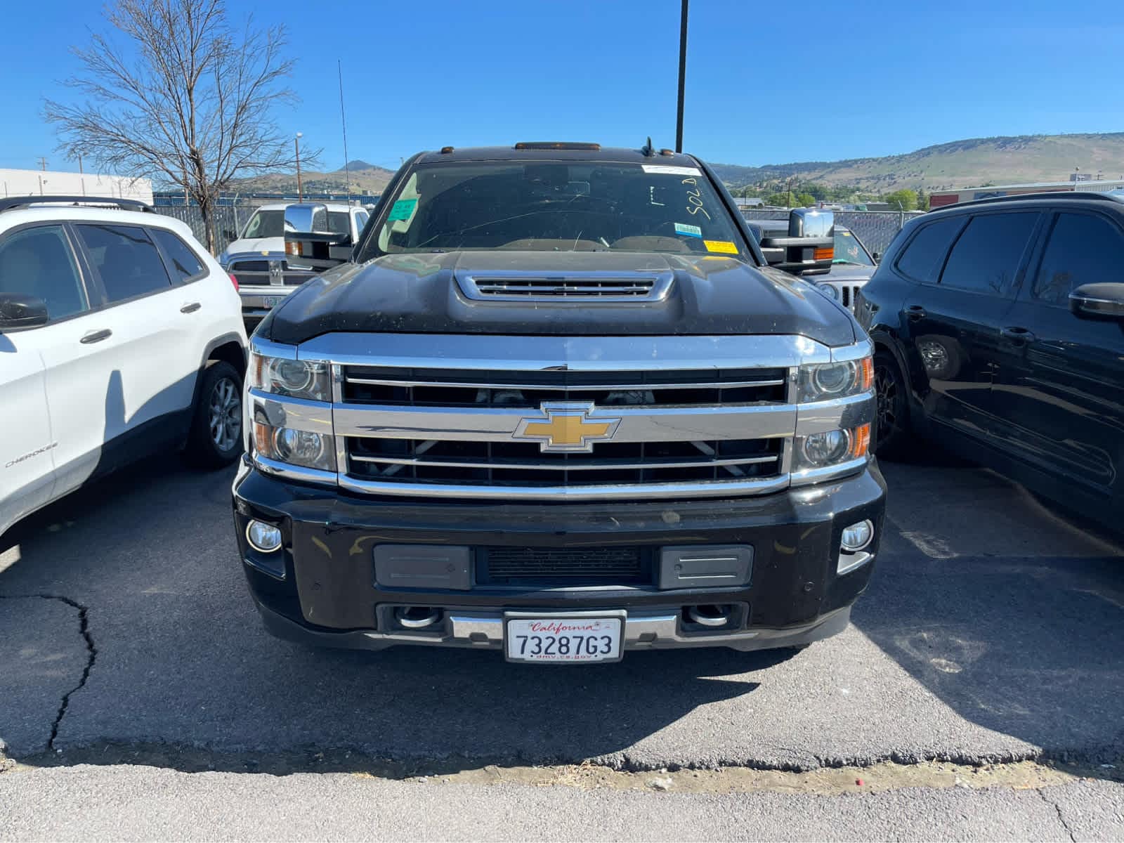 Used 2018 Chevrolet Silverado 3500HD High Country with VIN 1GC4K1EY3JF168133 for sale in Klamath Falls, OR