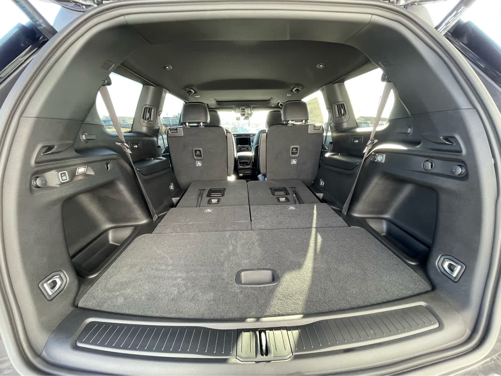 Thumbnail: 2025 Jeep Grand Cherokee - 10