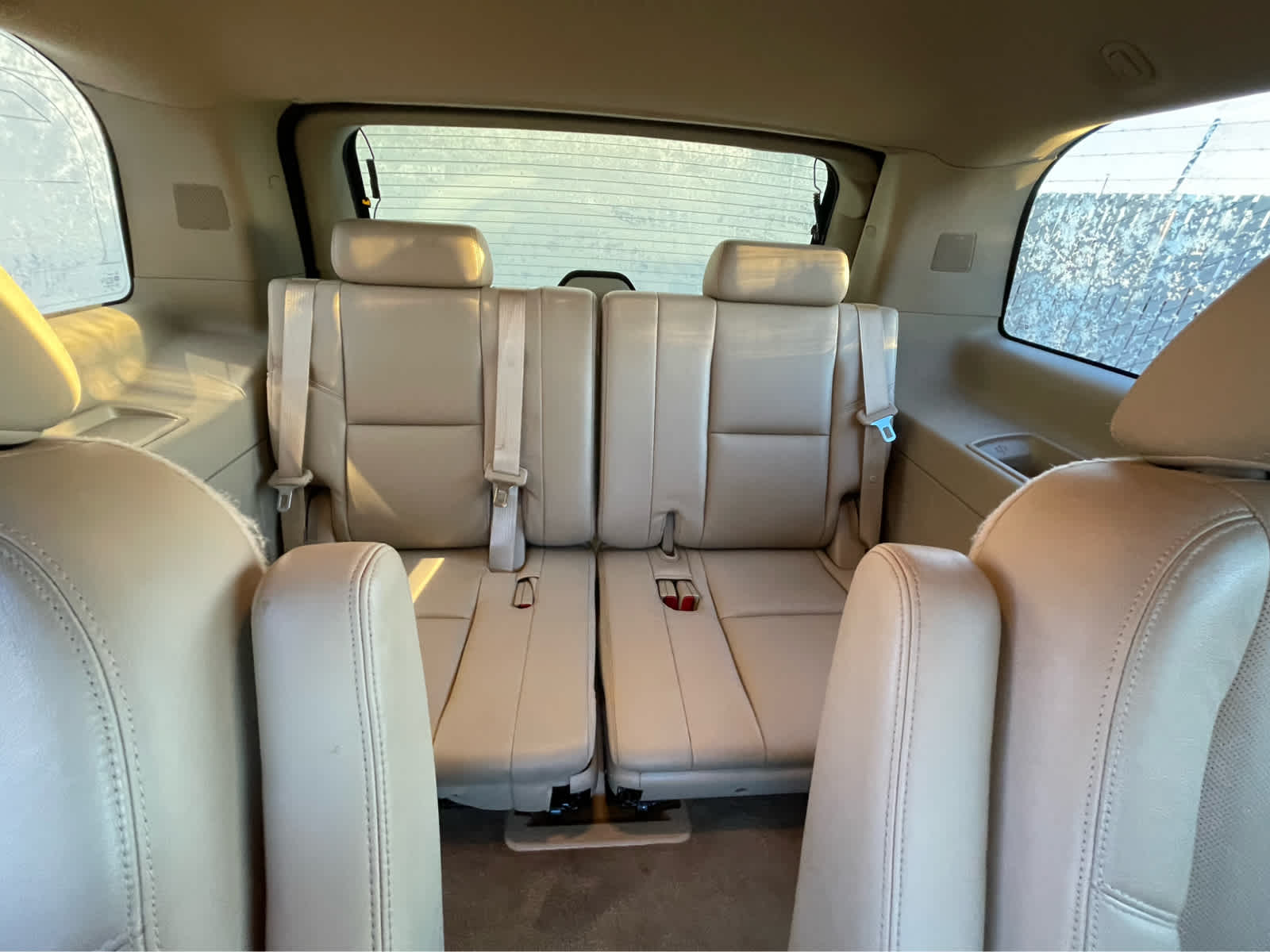 Thumbnail: 2014 Cadillac Escalade - 24