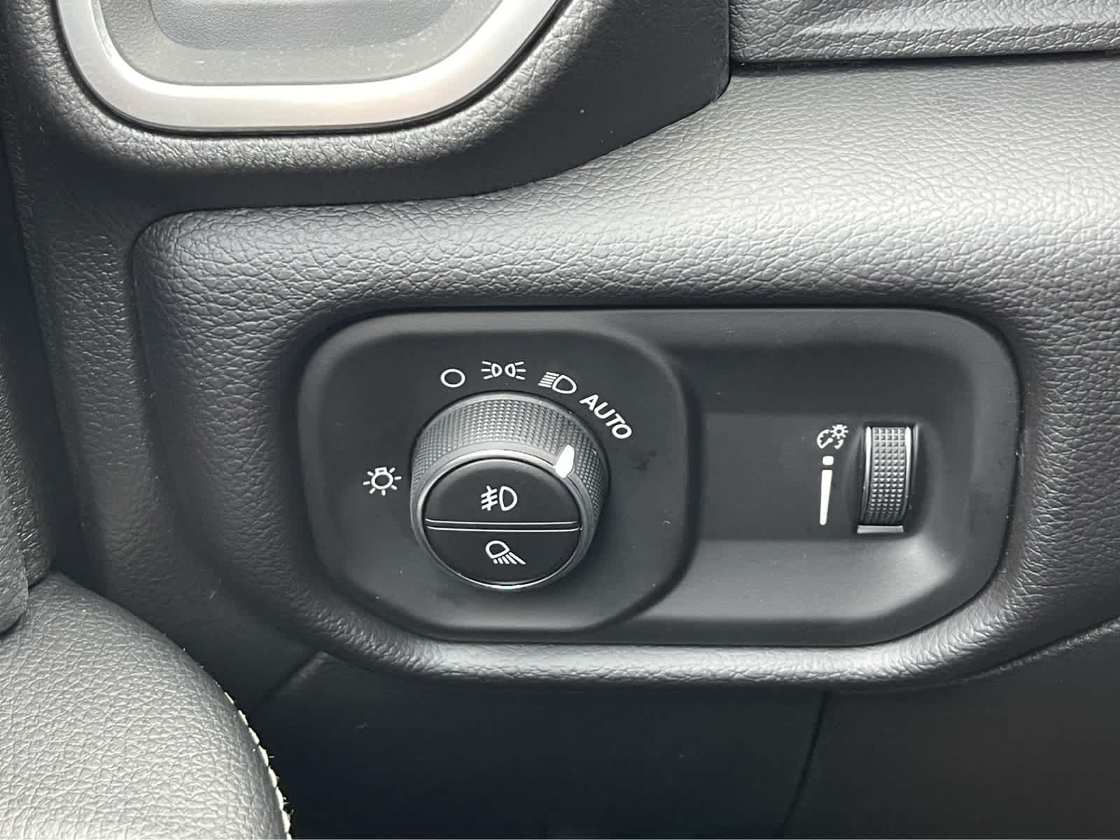 Thumbnail: 2026 RAM 2500 - 18