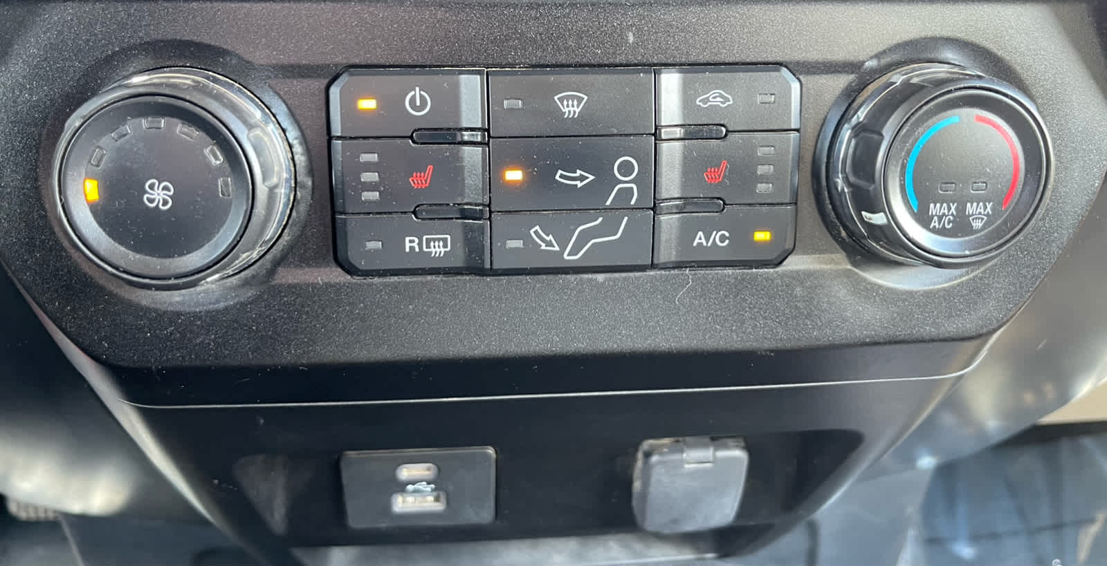 Thumbnail: 2020 Ford F-350 - 18