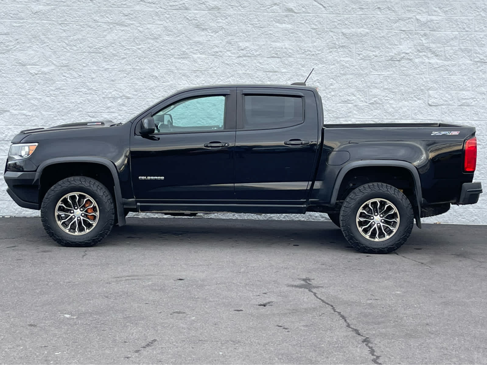 Thumbnail: 2018 Chevrolet Colorado - 4