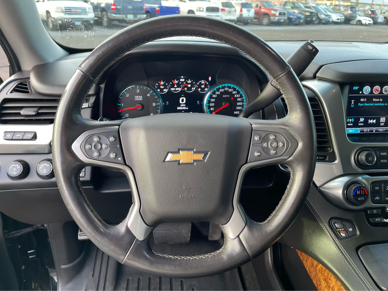 Thumbnail: 2018 Chevrolet Tahoe - 20