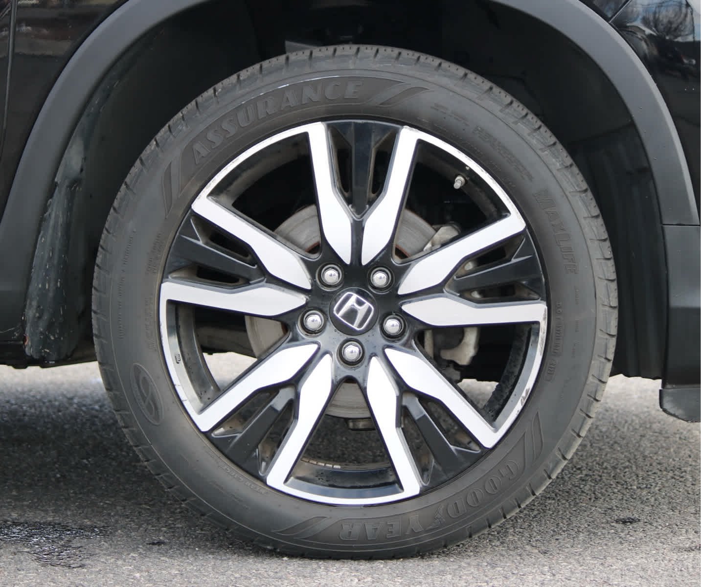 Thumbnail: 2019 Honda Pilot - 12