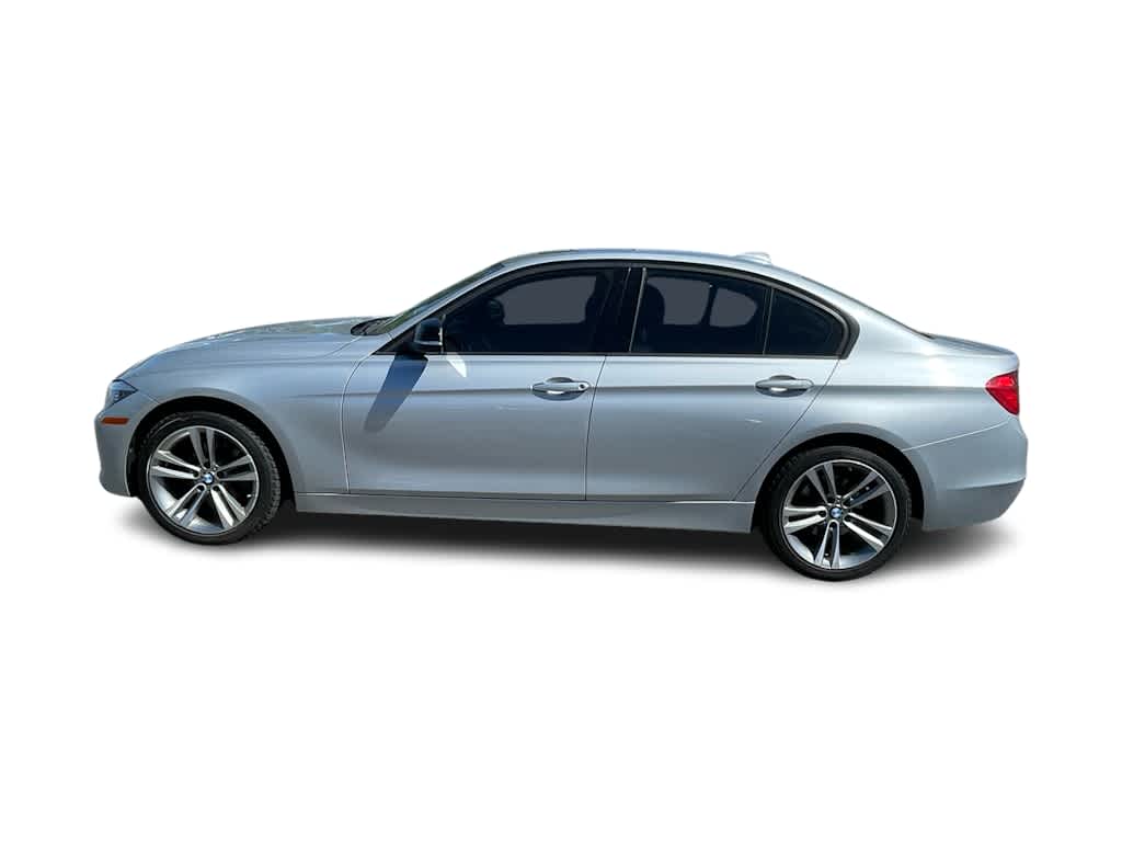 Thumbnail: 2013 BMW 3 Series - 3