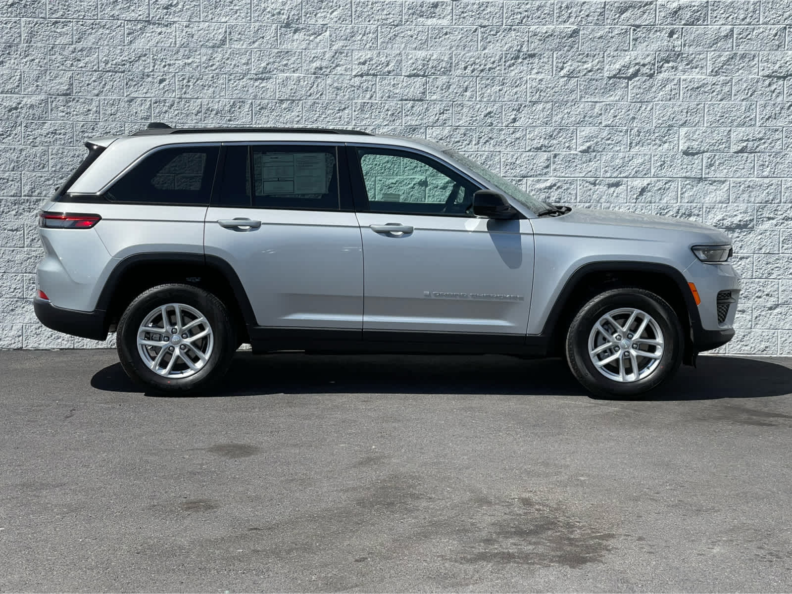 Thumbnail: 2025 Jeep Grand Cherokee - 5