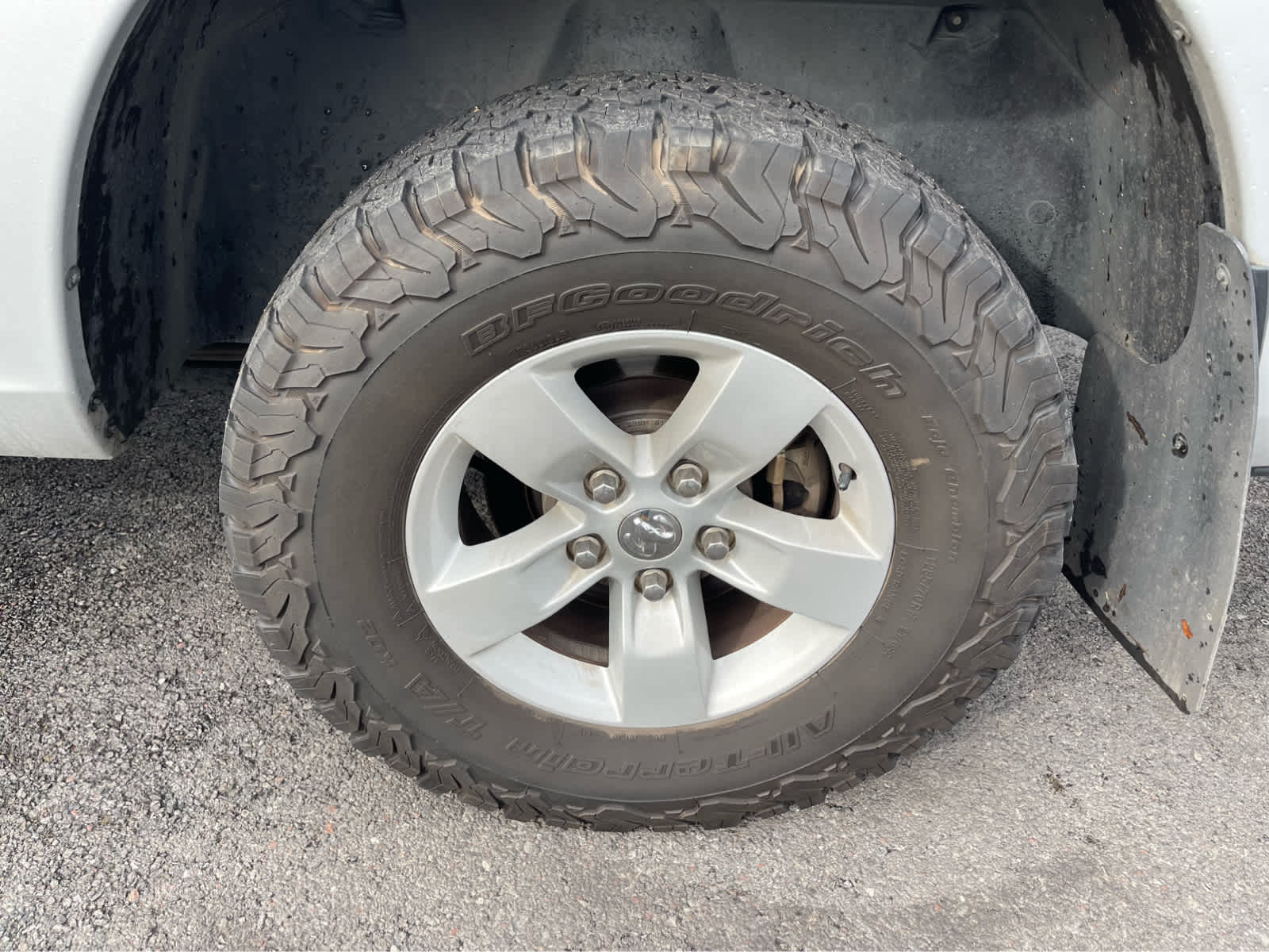 Thumbnail: 2019 RAM 1500 Classic - 12