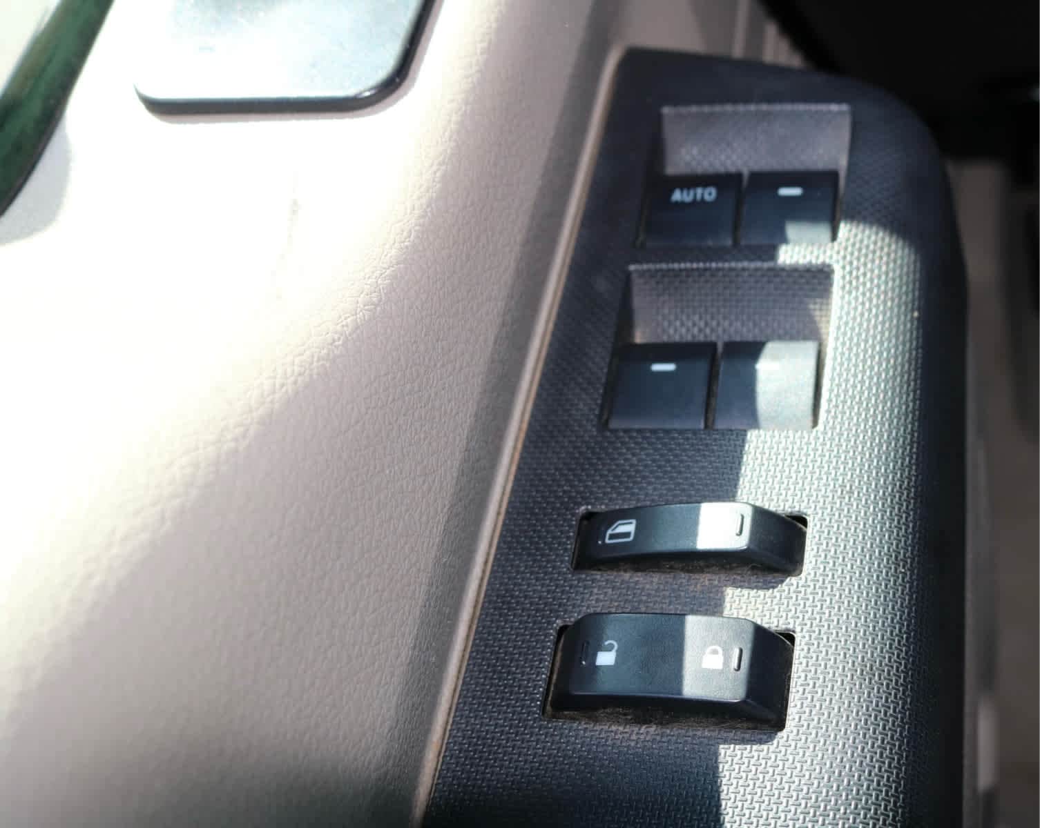 Thumbnail: 2009 Ford F-250 - 15