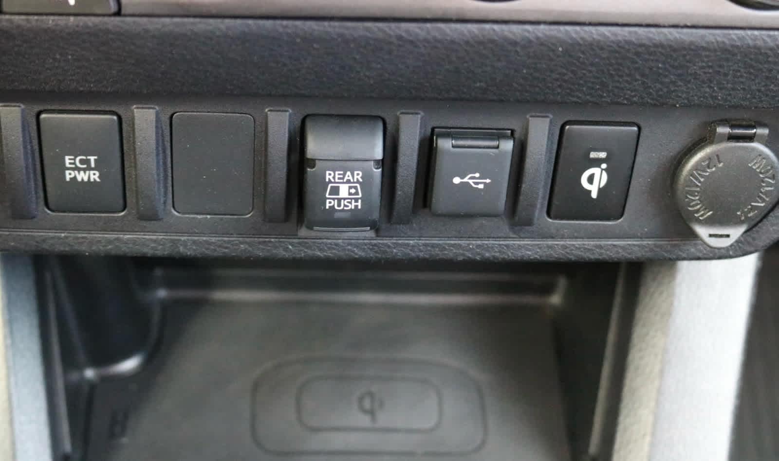 Thumbnail: 2021 Toyota Tacoma - 17