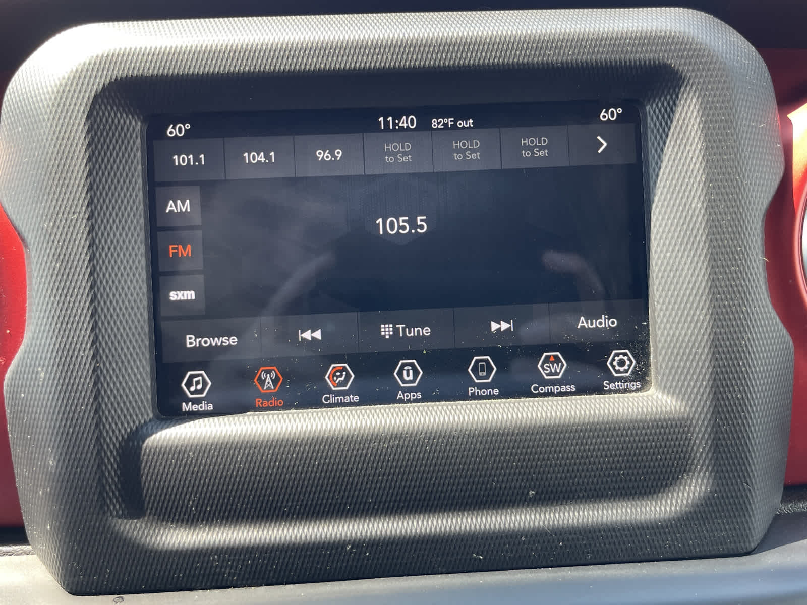 Thumbnail: 2019 Jeep Wrangler - 17