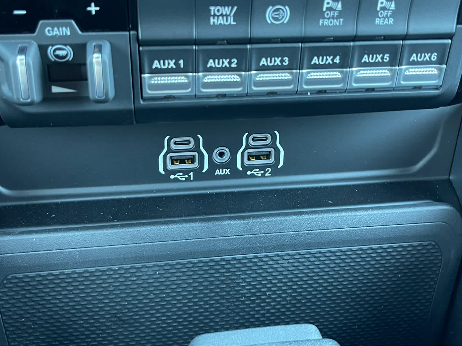 Thumbnail: 2026 RAM 3500 - 21