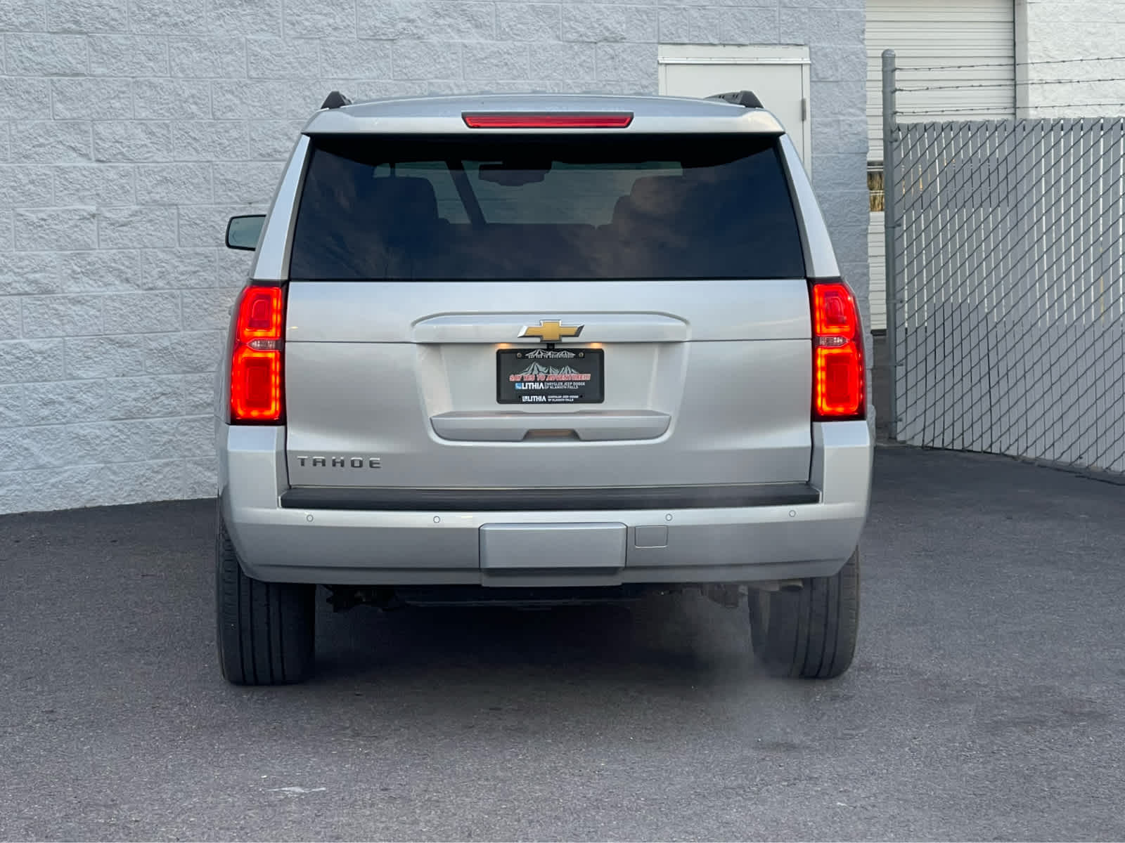 Thumbnail: 2019 Chevrolet Tahoe - 5