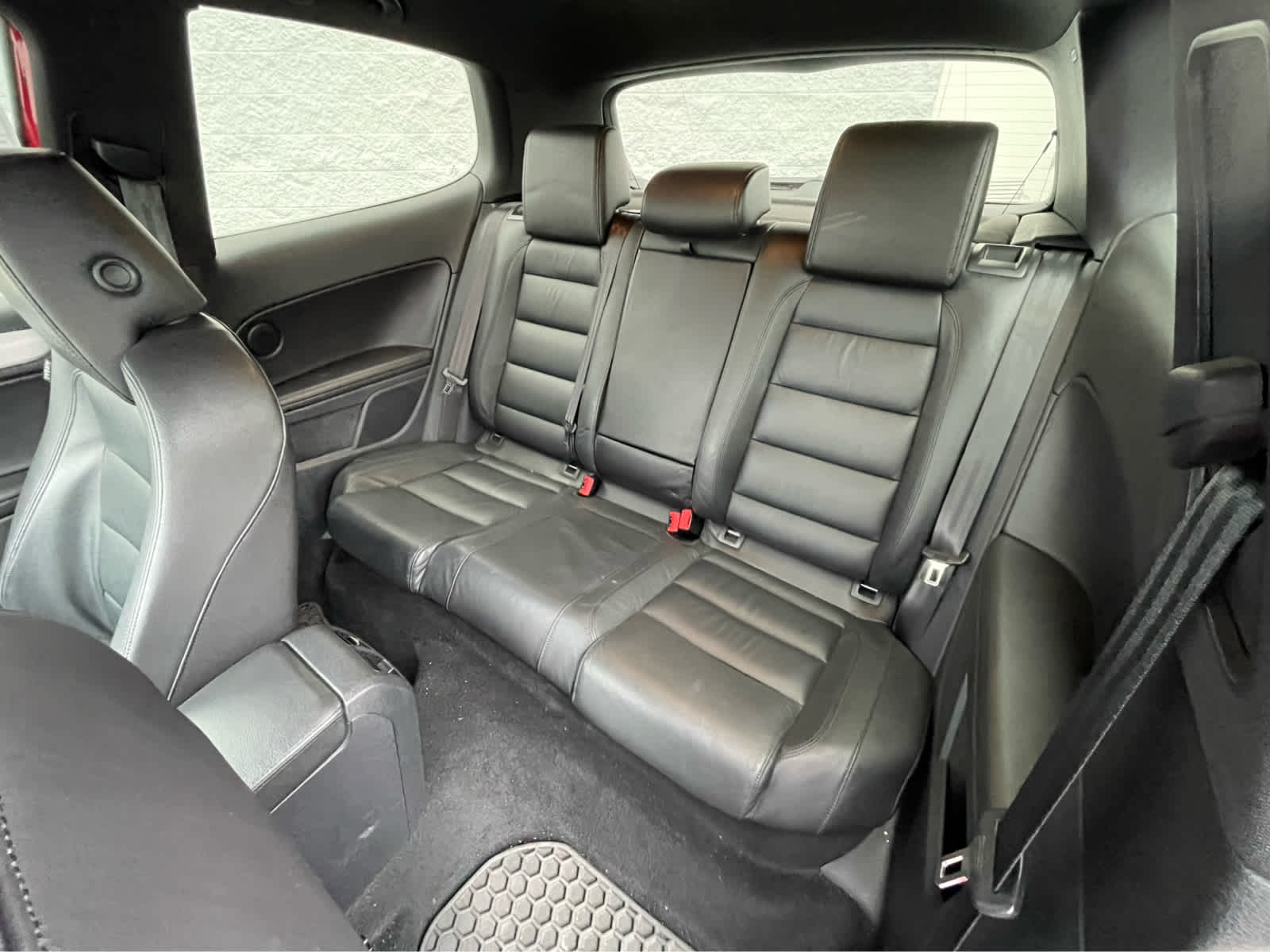 Thumbnail: 2013 Volkswagen Golf - 21