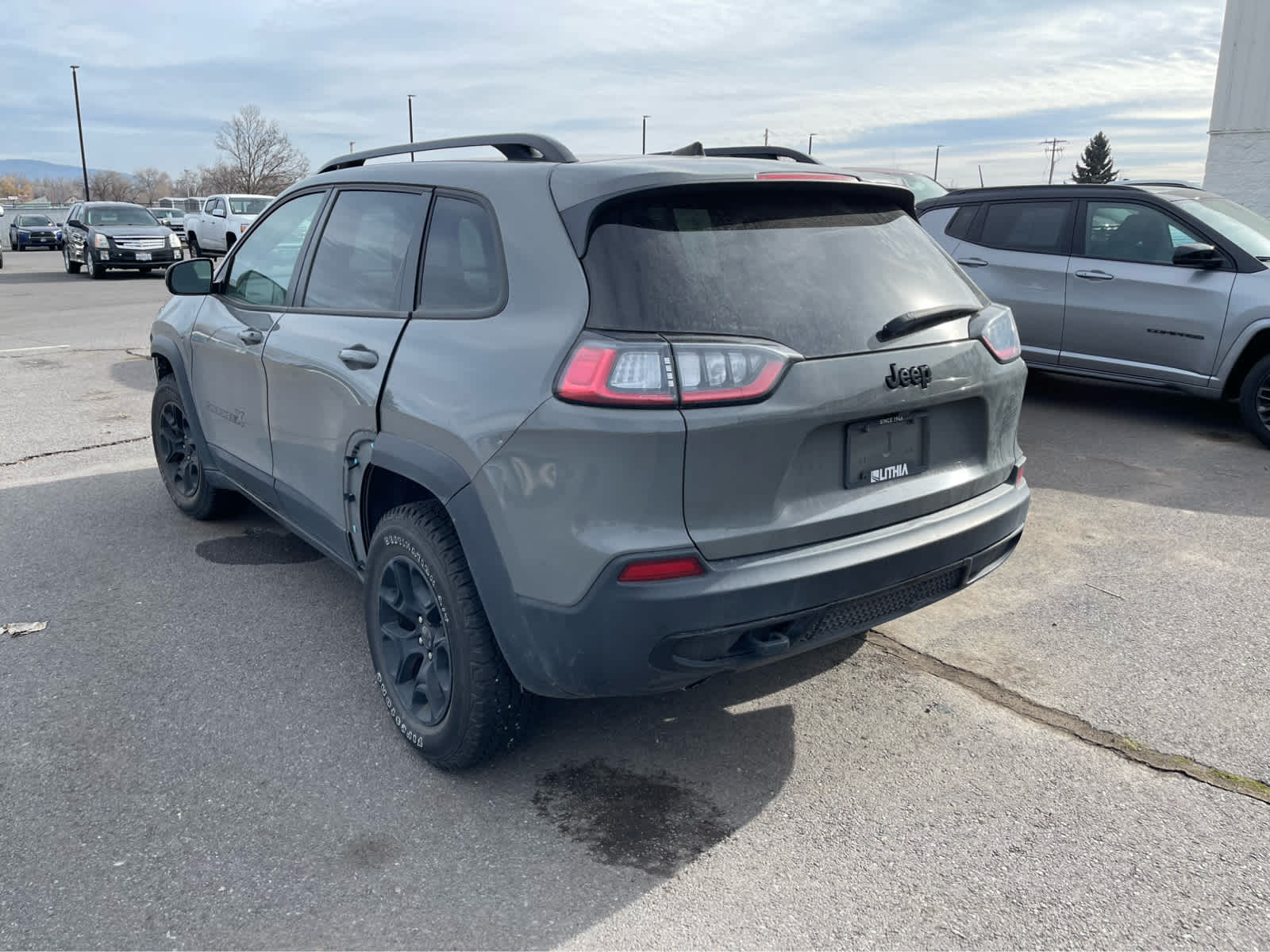 Thumbnail: 2022 Jeep Cherokee - 6