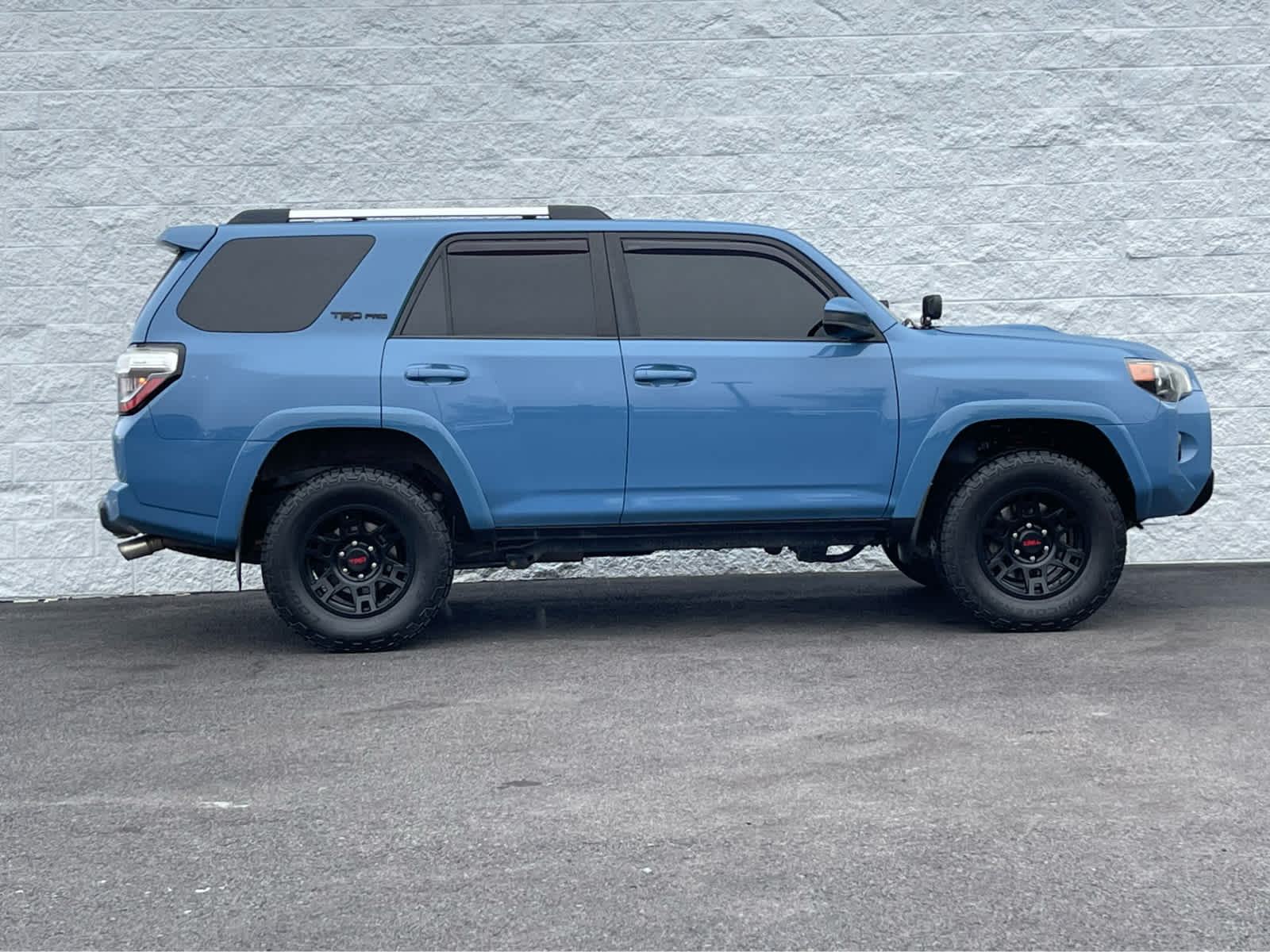 Thumbnail: 2018 Toyota 4Runner - 5